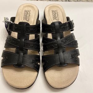 Women Shoes brand Croft&Barrow Ortholite Comfert